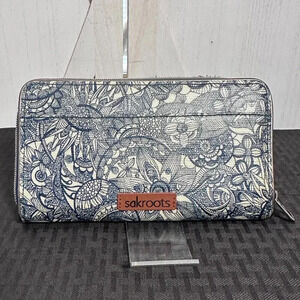 Sakroots Artist Circle Zip Around Wallet in Desert Spirit Blue